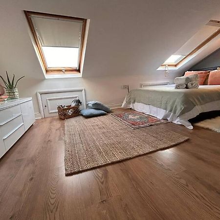Apartmán Charming Fulham Flat Londýn Exteriér fotografie