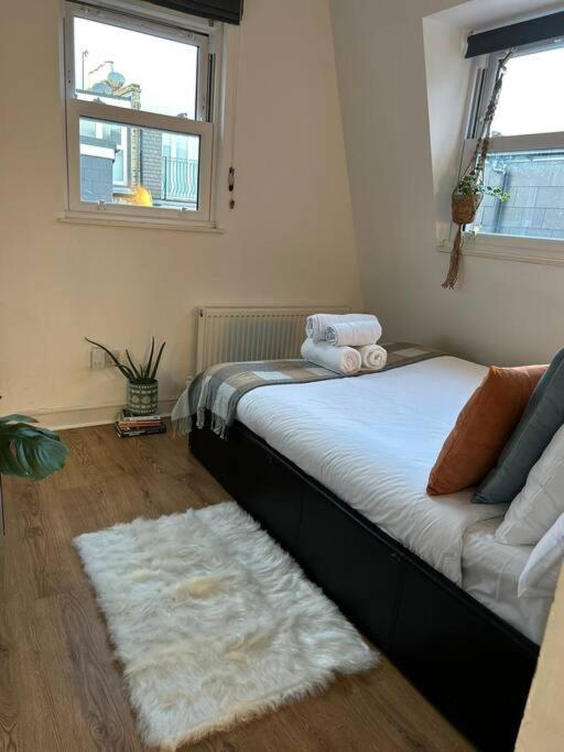Apartmán Charming Fulham Flat Londýn Exteriér fotografie
